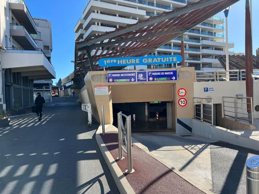 Le Carrousel - Apt Vue Mer - Plage A 10 M - Clim - Wifi Canet-en-Roussillon Buitenkant foto