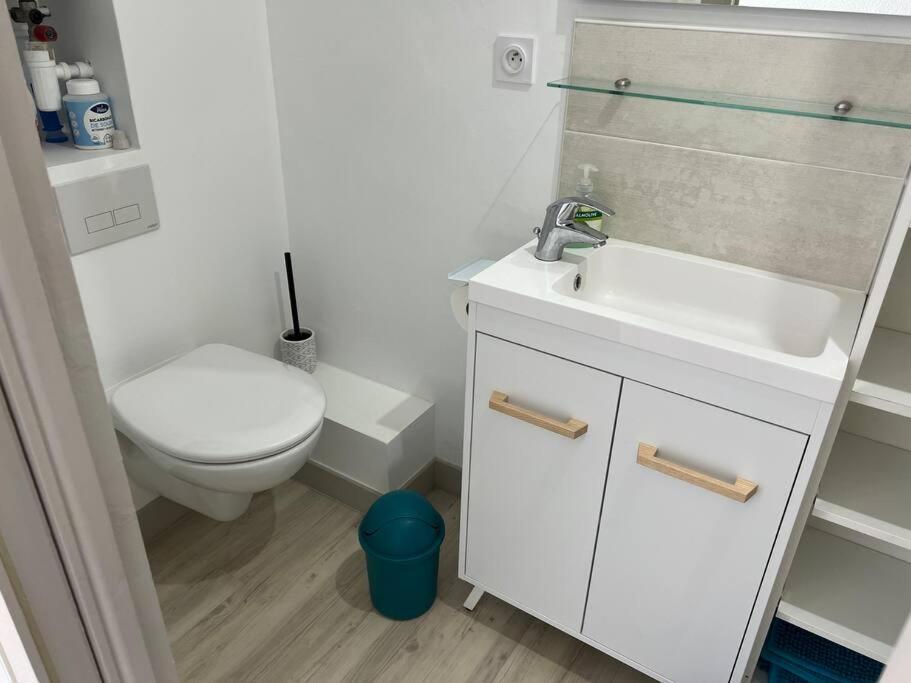 Le Carrousel - Apt Vue Mer - Plage A 10 M - Clim - Wifi Canet-en-Roussillon Buitenkant foto